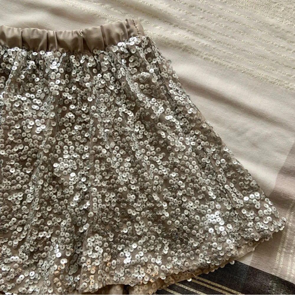 Cherokee Taupe Sequin Girl’s Skirt- Size L 10/12
